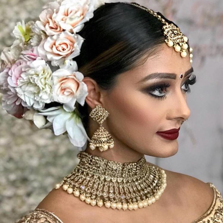 Indian Wedding Hairstyles
 11 Hottest Indian Bridal Hairstyles For Your Wedding