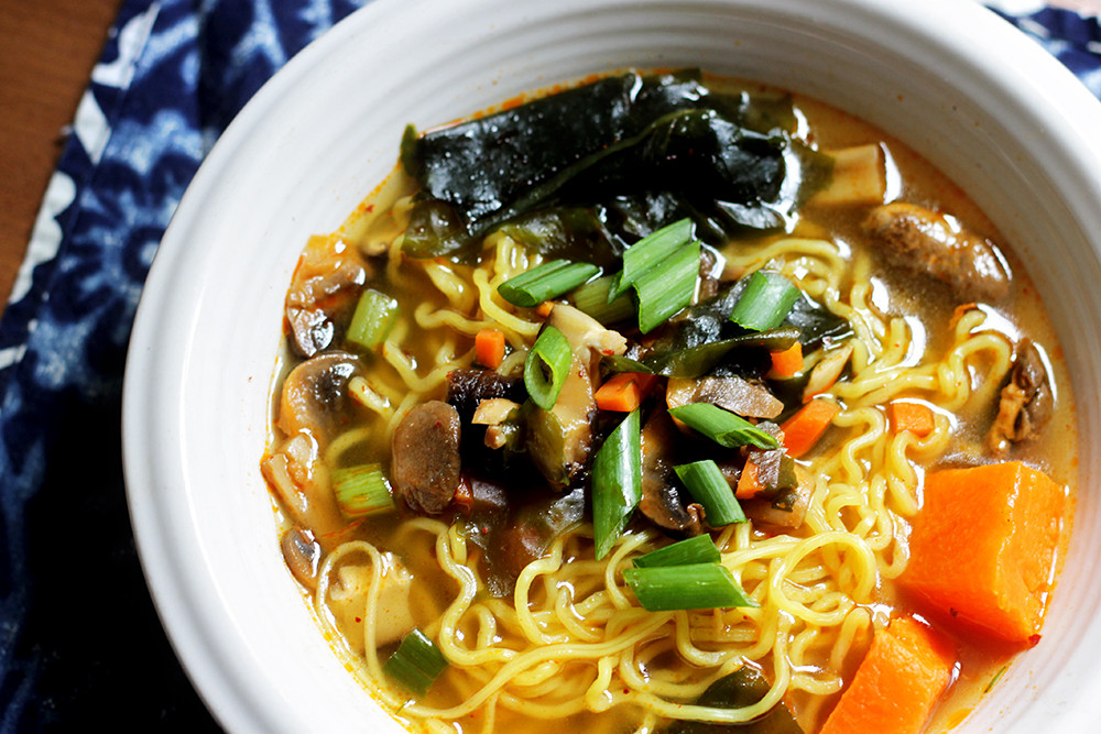 Is Ramen Noodles Vegan
 Vegan Soup Recipes Korean Ramen Noodle Soup