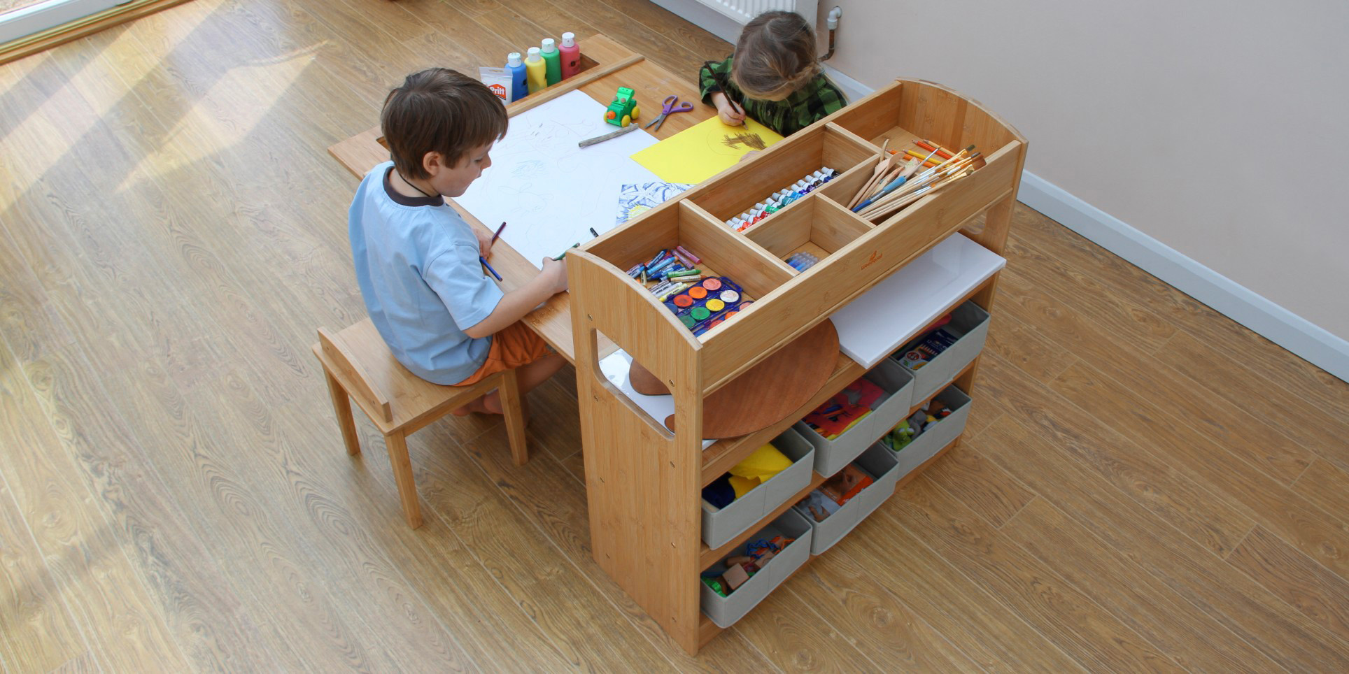Kids Craft Table And Chairs
 Children s Arts and Crafts Table and Chairs