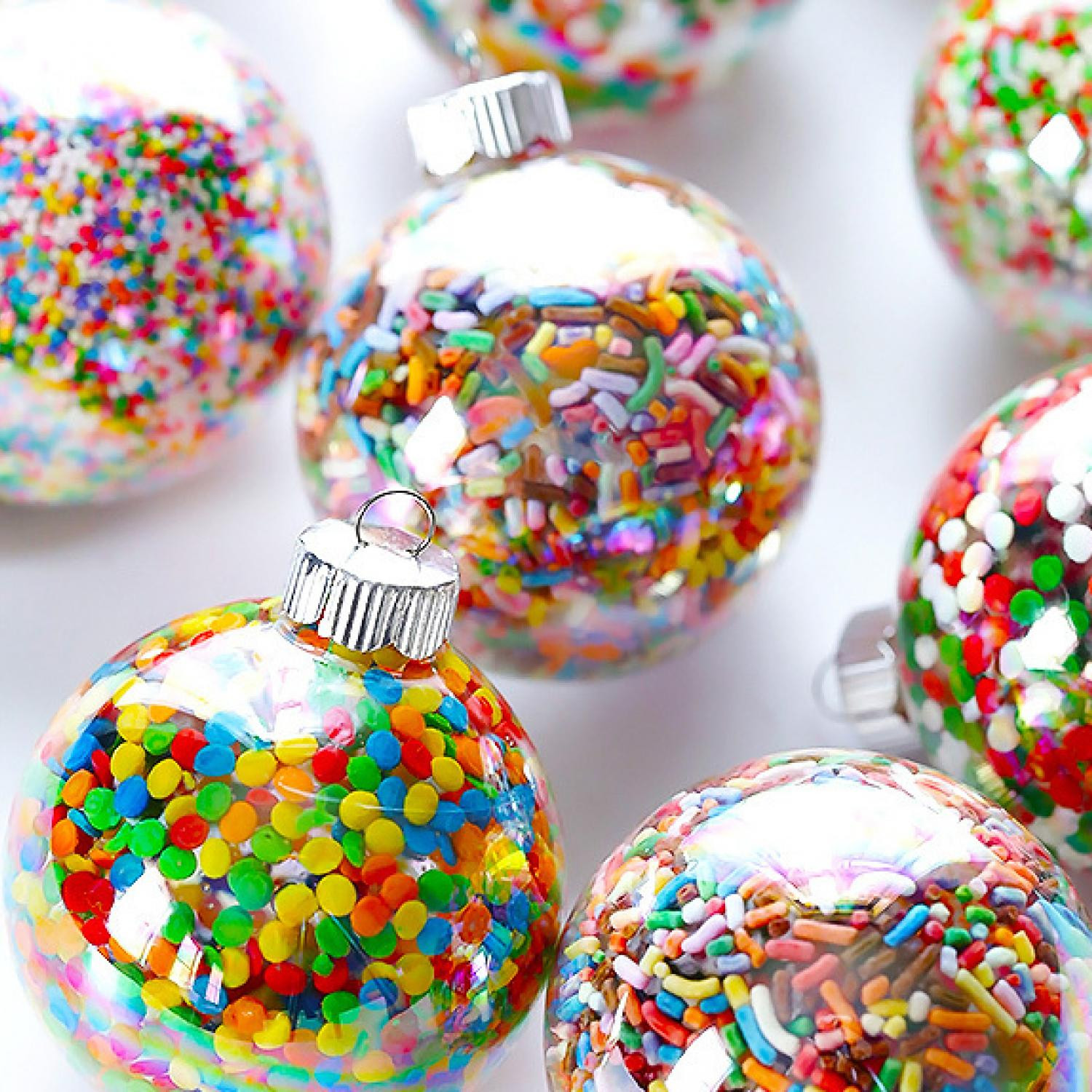 Kids DIY Christmas Ornaments
 10 DIY Holiday Ornaments Kids Can Help You Make