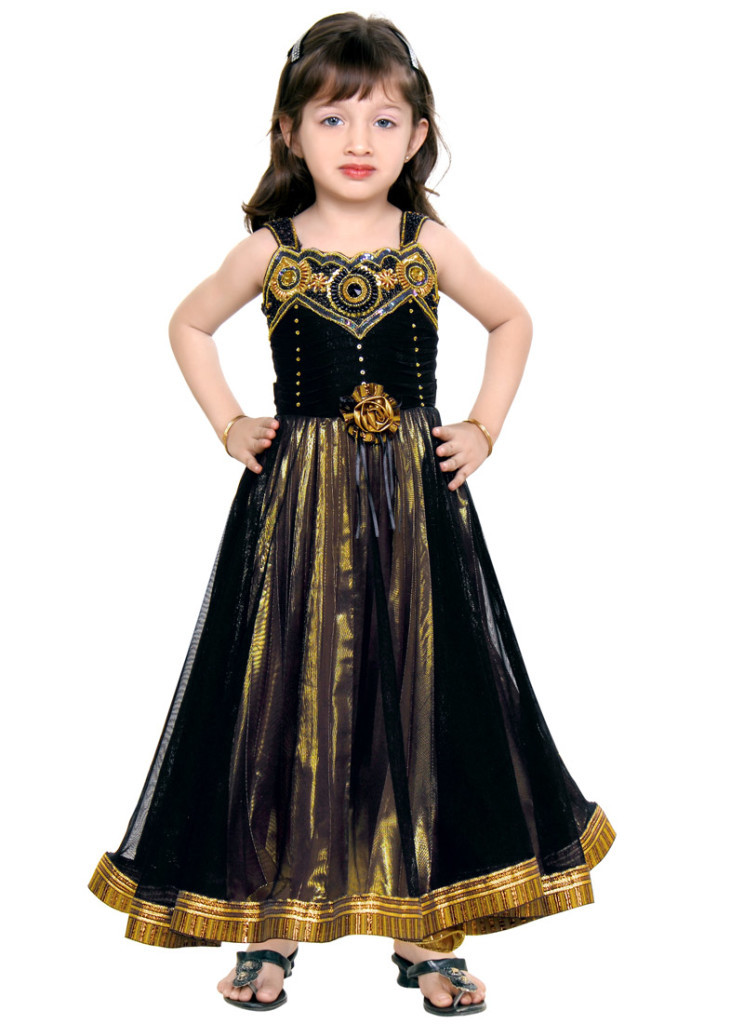 Kids Dress Design
 Traditional Pakistani dresses for kids
