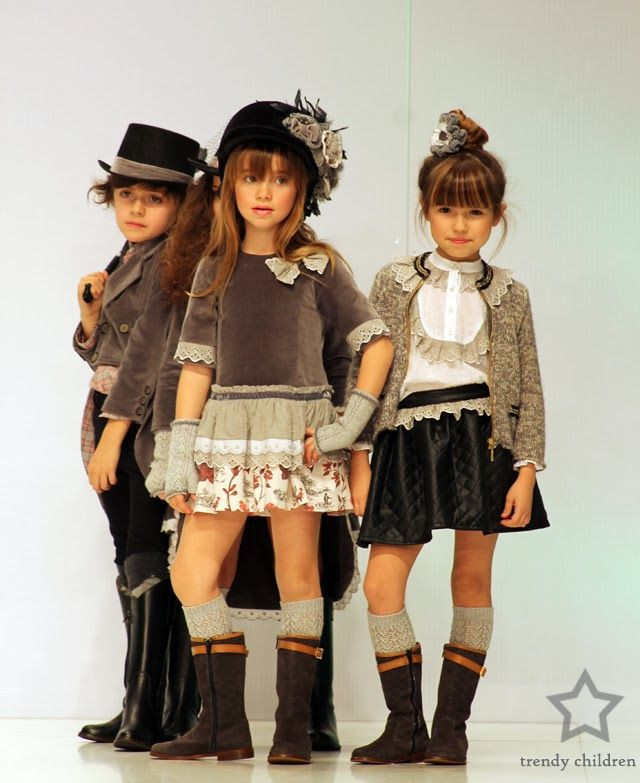 Kids Fall Fashion
 FOQUE Y SUS PEQUEÑOS ARISTÓCRATAS catwalk fashion kids