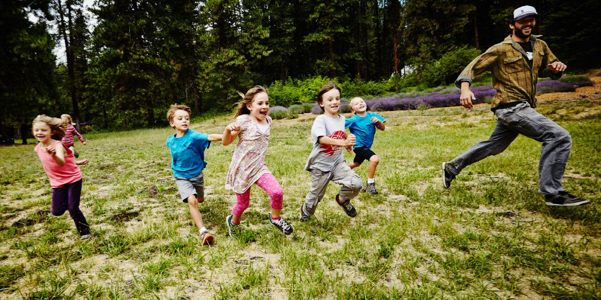 Kids Outdoor Games
 30 Classic Outdoor Games To Play With Your Kids & Their