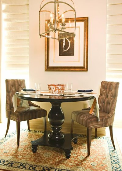 Kitchen Tables For Small Areas
 10 Savvy Ways to Style a Small Dining Area