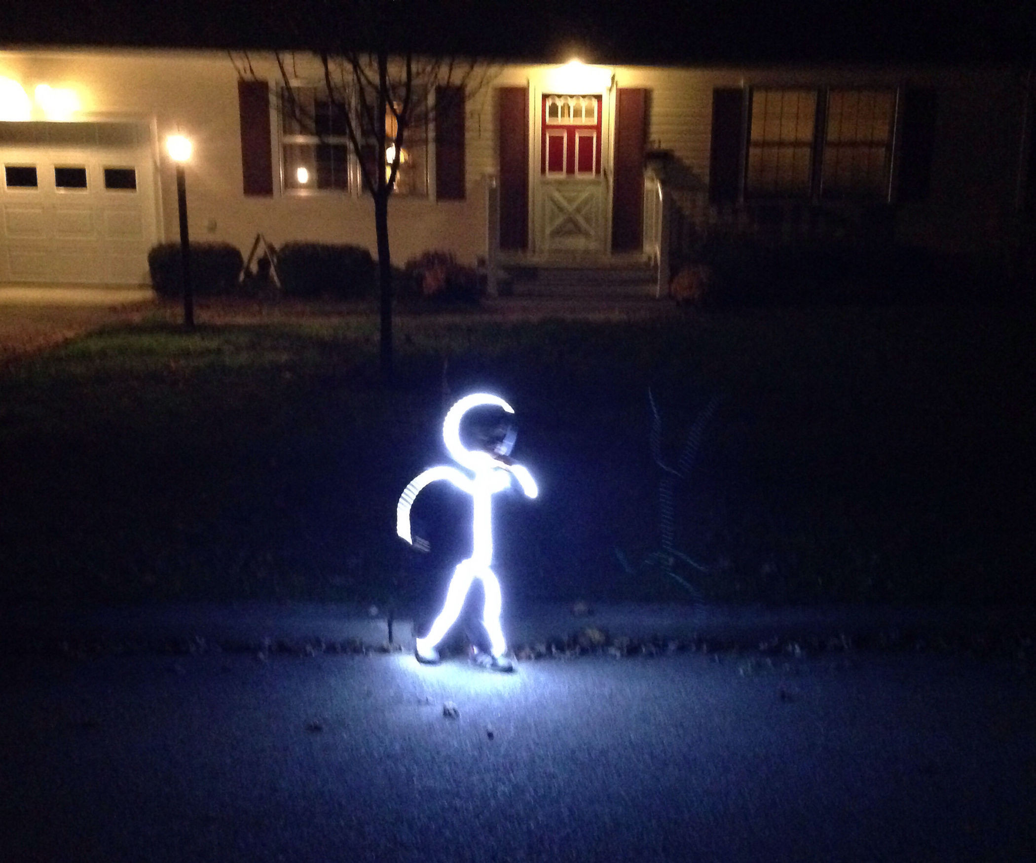 Led Costume DIY
 DIY LED Stick Figure Costume