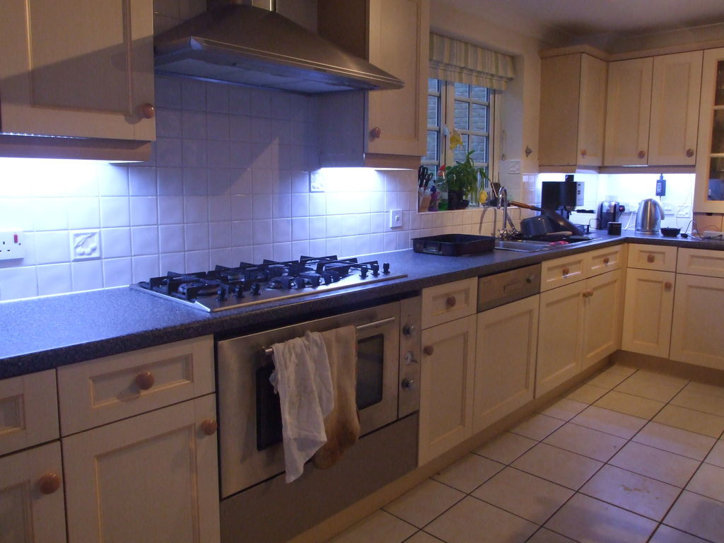 Led Under Cabinet Kitchen Lights
 How to Fit LED Kitchen Lights With Fade Effect 7 Steps