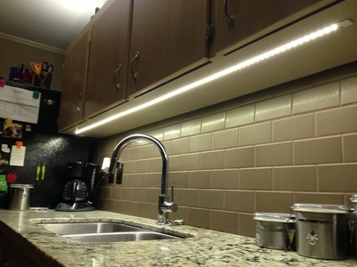 Led Under Cabinet Kitchen Lights
 Hardwired vs Plug in Under Cabinet LED Lighting
