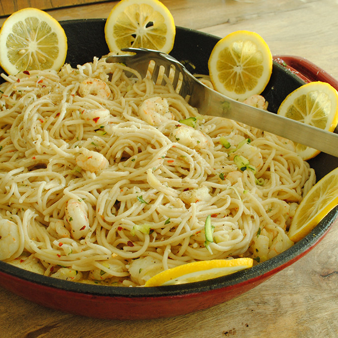 Lemon Garlic Shrimp Pasta
 Easy to Make Lemon Garlic Pasta with Shrimp for anytime or