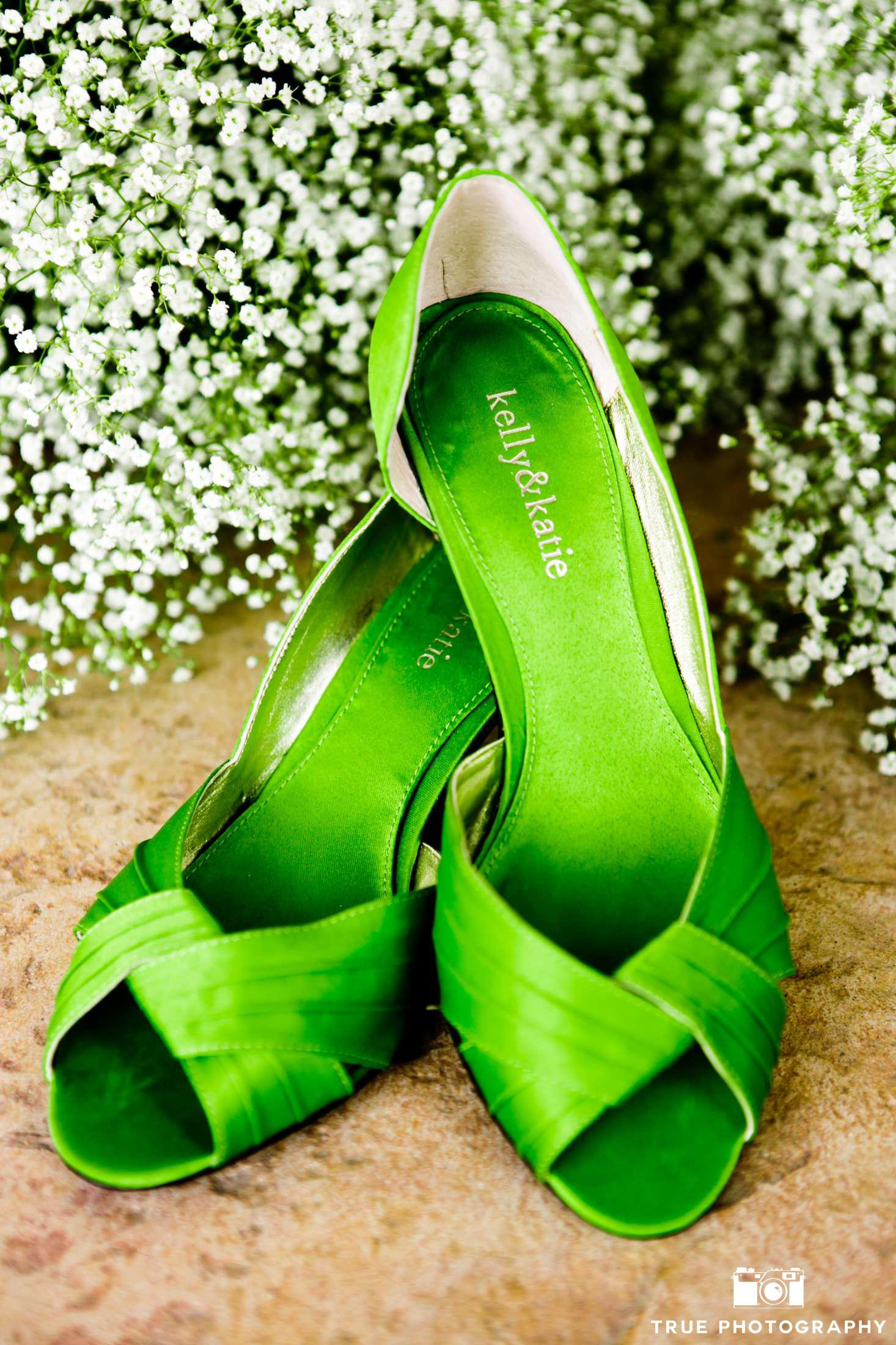 Lime Green Wedding Shoes
 Sustainable Citrus Wedding Ecopartytime