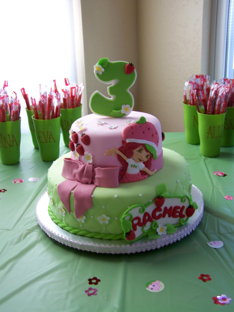 Little Girl Birthday Cakes
 Little Girl s Birthday CakeCentral