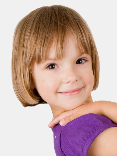 Little Girl Bob Hairstyles
 Between earlobe and chin bob with bangs for little girls