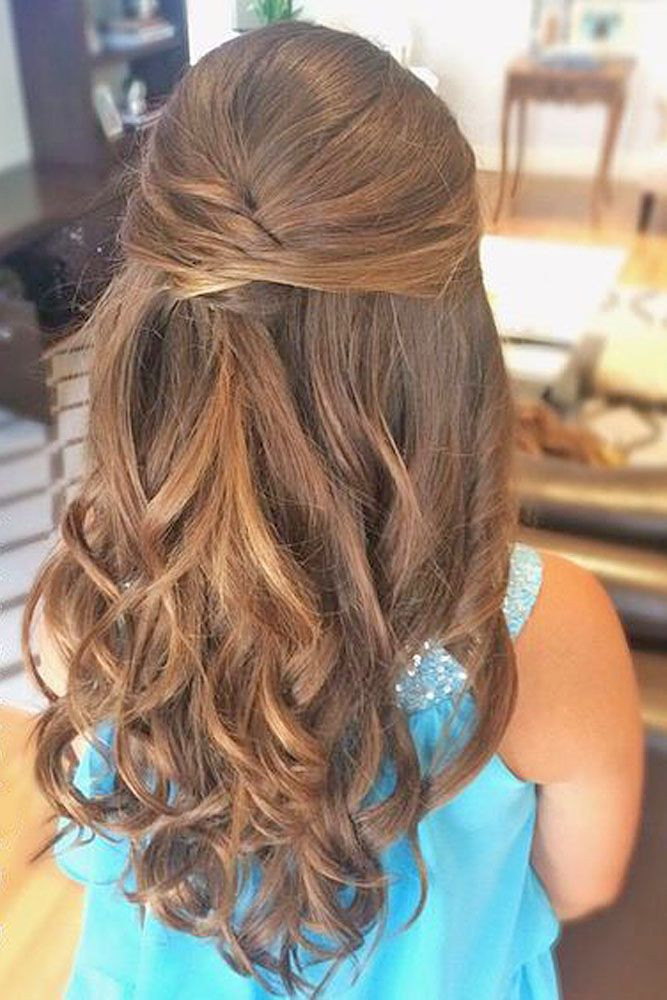 Little Girl Hairstyles For Weddings
 Best 25 Flower girl hairstyles ideas on Pinterest