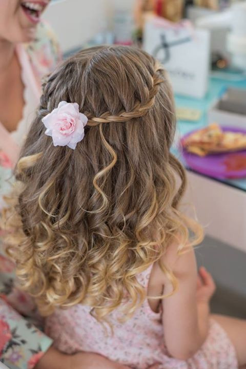 Little Girl Hairstyles For Weddings
 Flowergirl hair accessories X