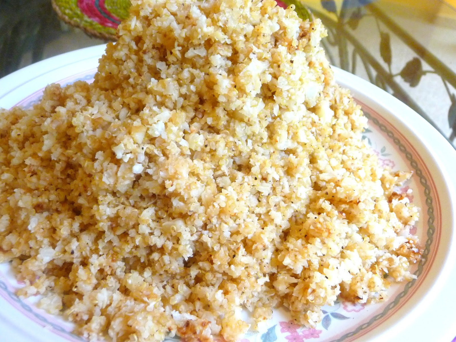 Low Carb Brown Rice
 SPLENDID LOW CARBING BY JENNIFER ELOFF CAULI QUINOA BROWN