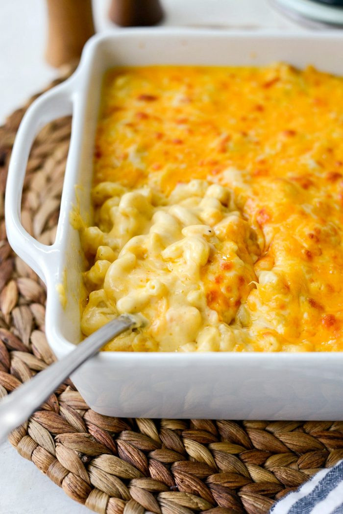 Macaroni And Cheese Baked Recipe Easy
 Easy Baked Mac and Cheese Simply Scratch
