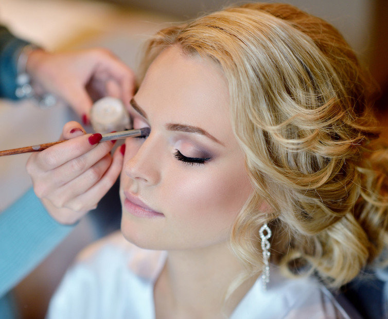 Makeup Artist For Weddings
 8 Wedding Makeup Tips for Brides