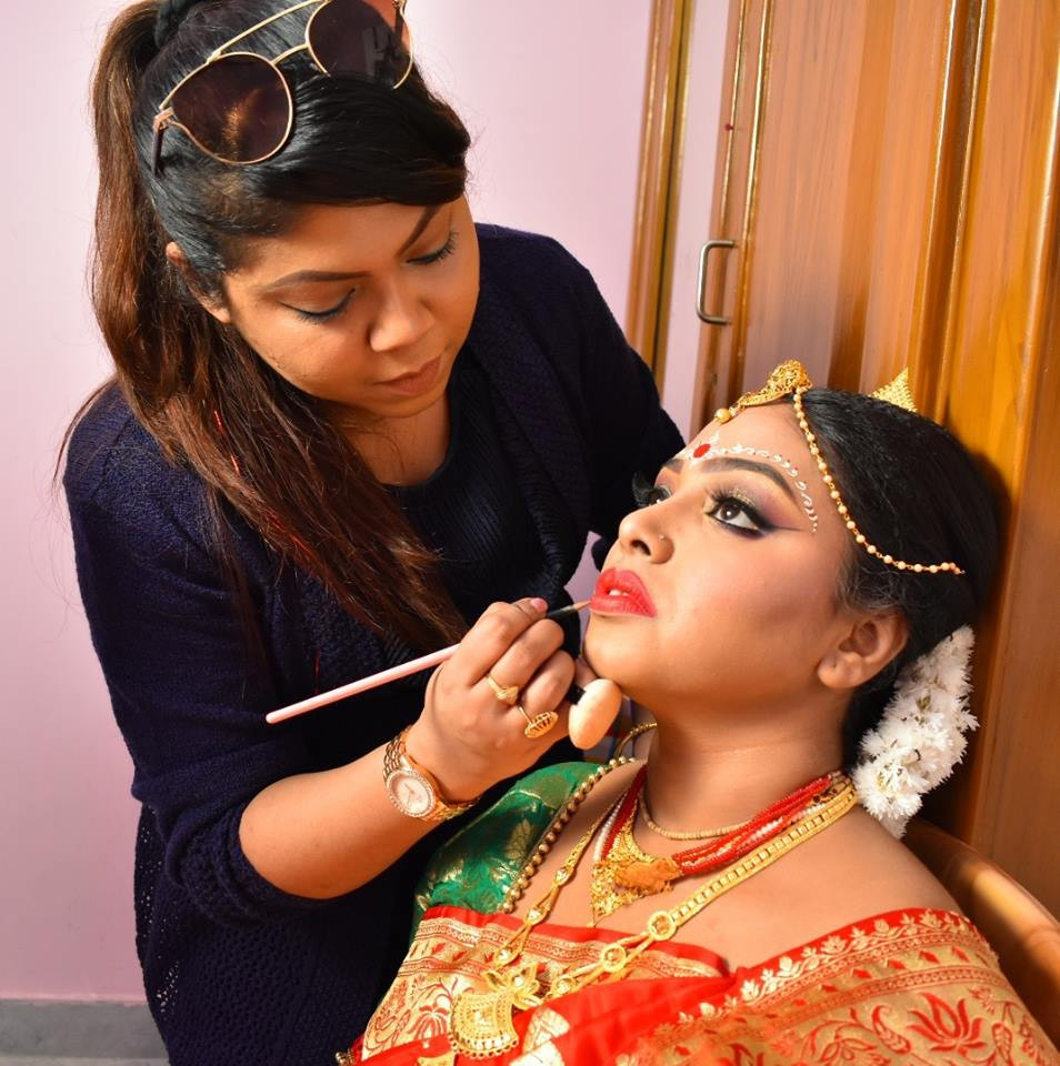 Makeup Artist For Weddings
 Rups Makeover Bridal Makeup Artist Kolkata West Bengal