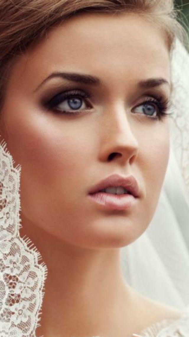 Makeup Ideas For Wedding Day
 Top 10 Wedding Day Makeup Mistakes to Avoid