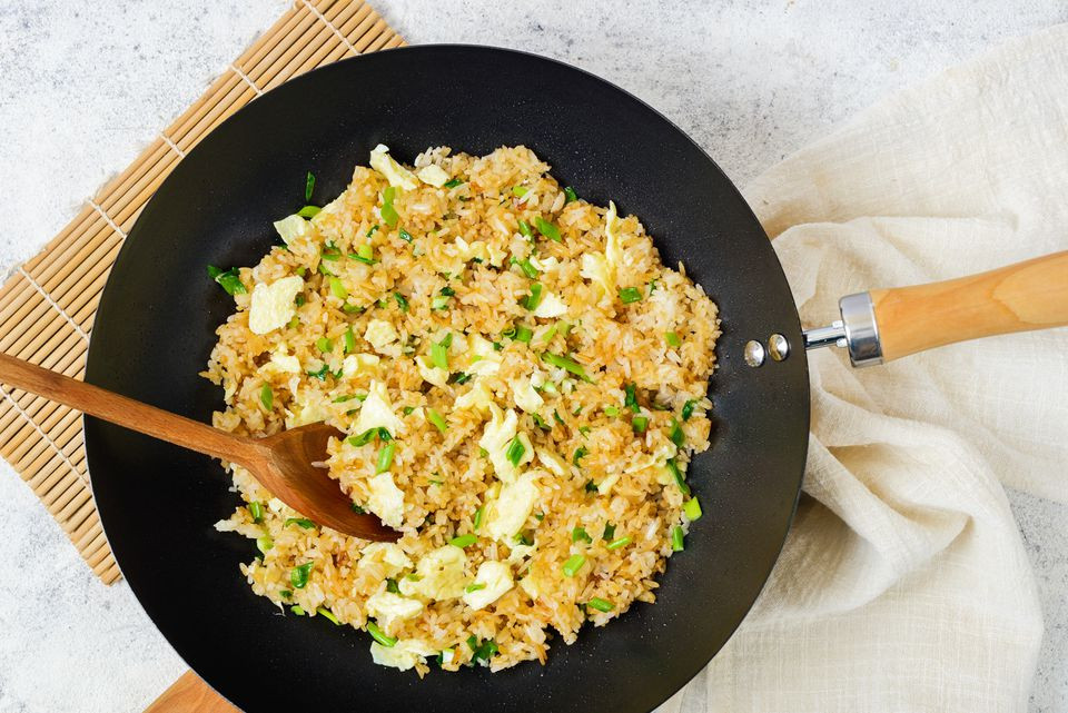 Making Fried Rice
 Instructions and Recipe for the Best Fried Rice