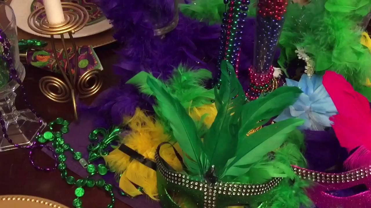 Mardi Gras Decorations DIY
 DOLLAR TREE DIY🎭🎭MARDI GRAS TABLE DECOR🎭🎭 DOLLAR TREE DIY