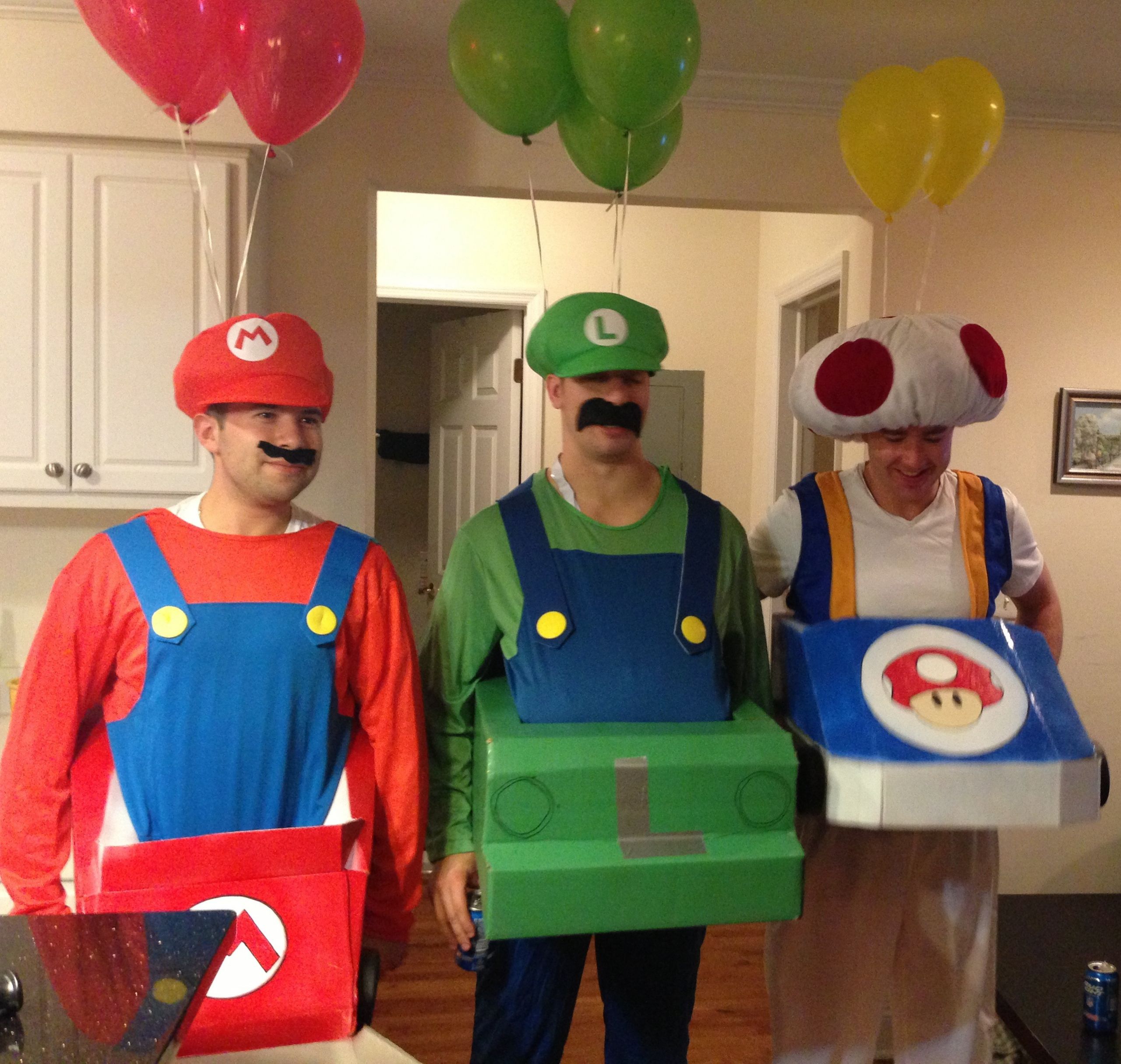 Mario Kart Costumes DIY
 Easy Halloweeny