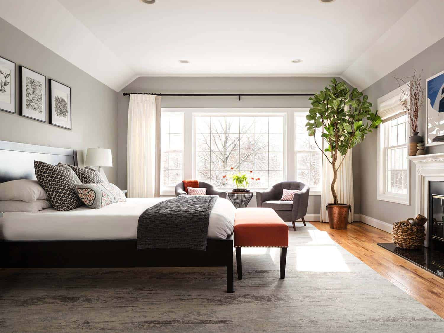 Master Bedroom Design Ideas
 20 Serene And Elegant Master Bedroom Decorating Ideas