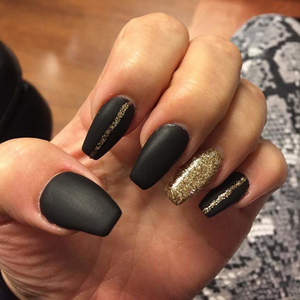 Matte Black Nails With Glitter
 30 Matte Black Nails That ll Sweep you off your feets