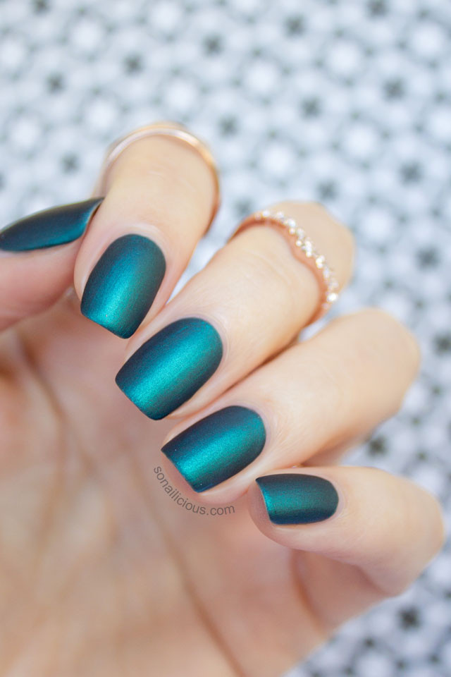 Matte Nail Colors
 matte emerald nails mint polish czarina SoNailicious