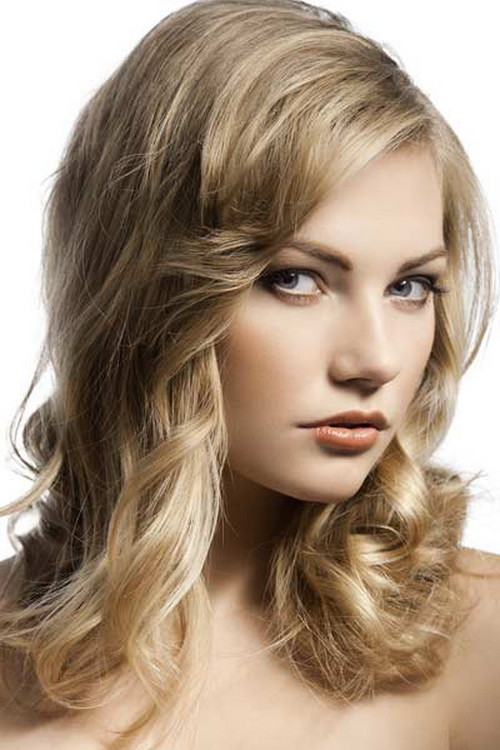 Medium Hairstyle For Curly Hair
 Medium Hairstyles for Curly Hair