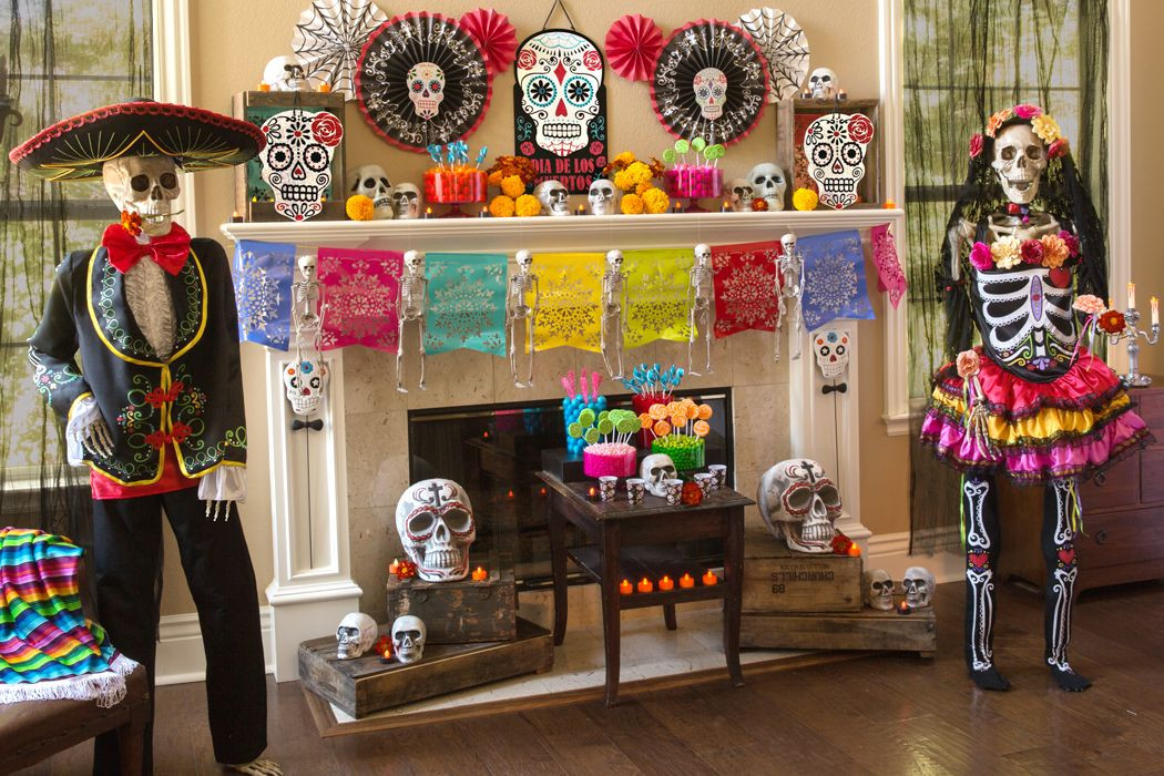 Mexican Christmas Party Ideas
 How to Throw the Ultimate Day of the Dead Party