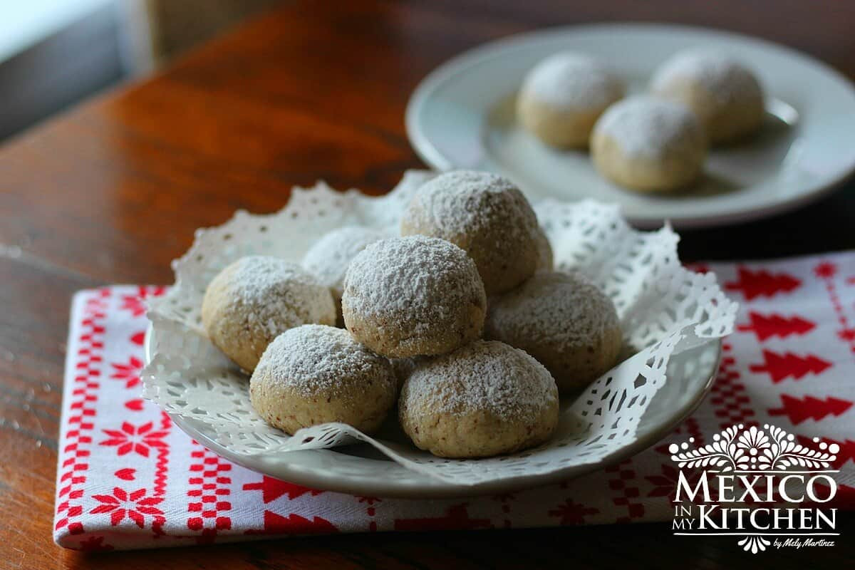 Mexican Cookies Recipes
 Easy Mexican Wedding Cookies Recipe Authentic Mexican