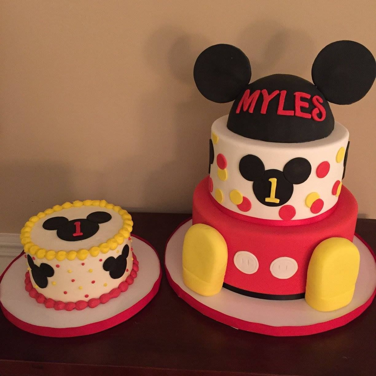 Mickey Mouse Birthday Cake Decorations
 Mickey Mouse Club House first birthday CAKES BY CALYNNE