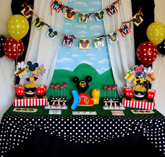 Mickey Mouse Clubhouse 1st Birthday Party Supplies
 29 Mickey Mouse Birthday Party Ideas