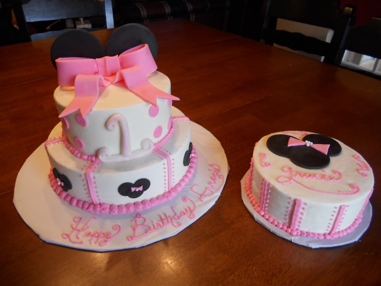 Minnie Mouse 1st Birthday Cakes
 Treat Dreams Minnie Mouse 1st Birthday Cake