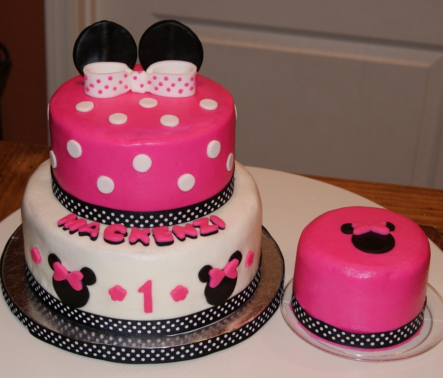 Minnie Mouse 1st Birthday Cakes
 Minnie Mouse 1St Birthday Cake CakeCentral