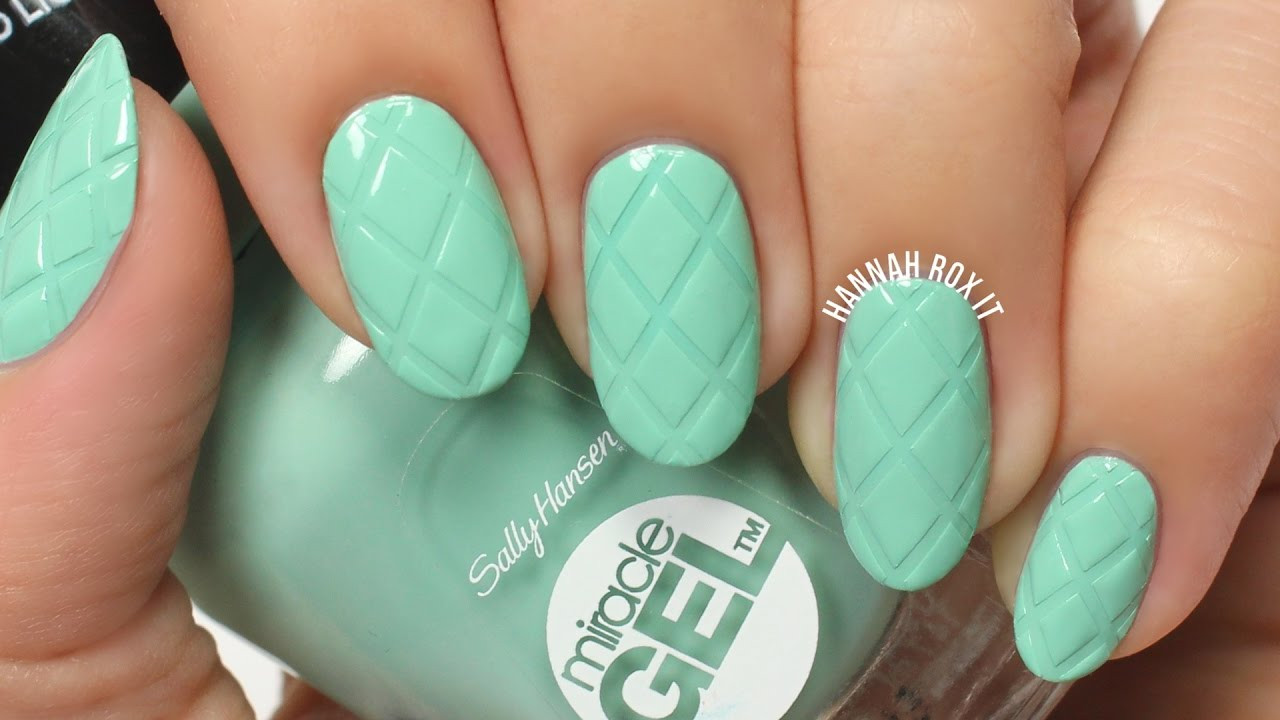 Mint Nail Designs
 Easy Quilted Mint Nail Art