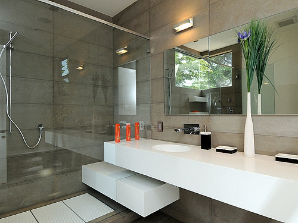 Modern Bathroom Decor Ideas
 25 Modern Luxury Bathroom Designs