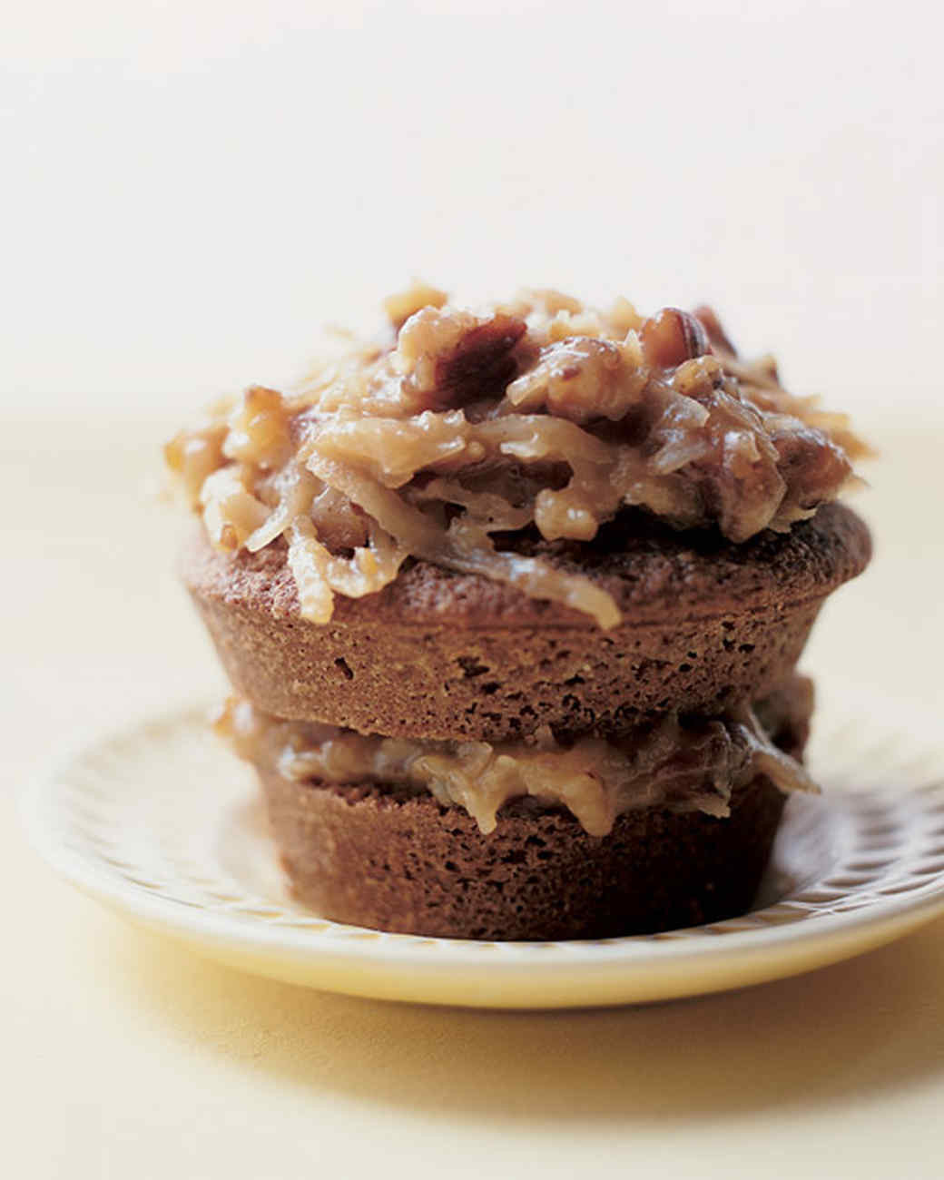 Moist Vanilla Cake Recipe Martha Stewart
 vanilla cupcake recipe martha stewart