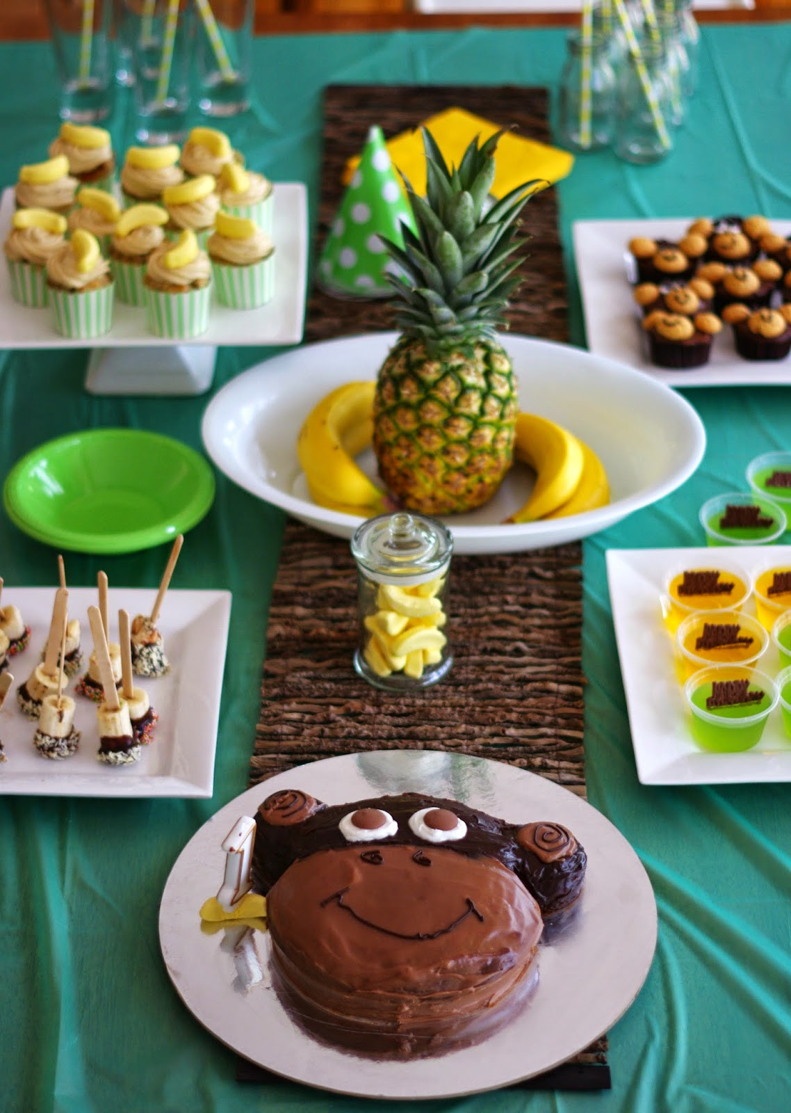 Monkey Birthday Party Food Ideas
 the nOATbook Little Monkey 1st Birthday Party