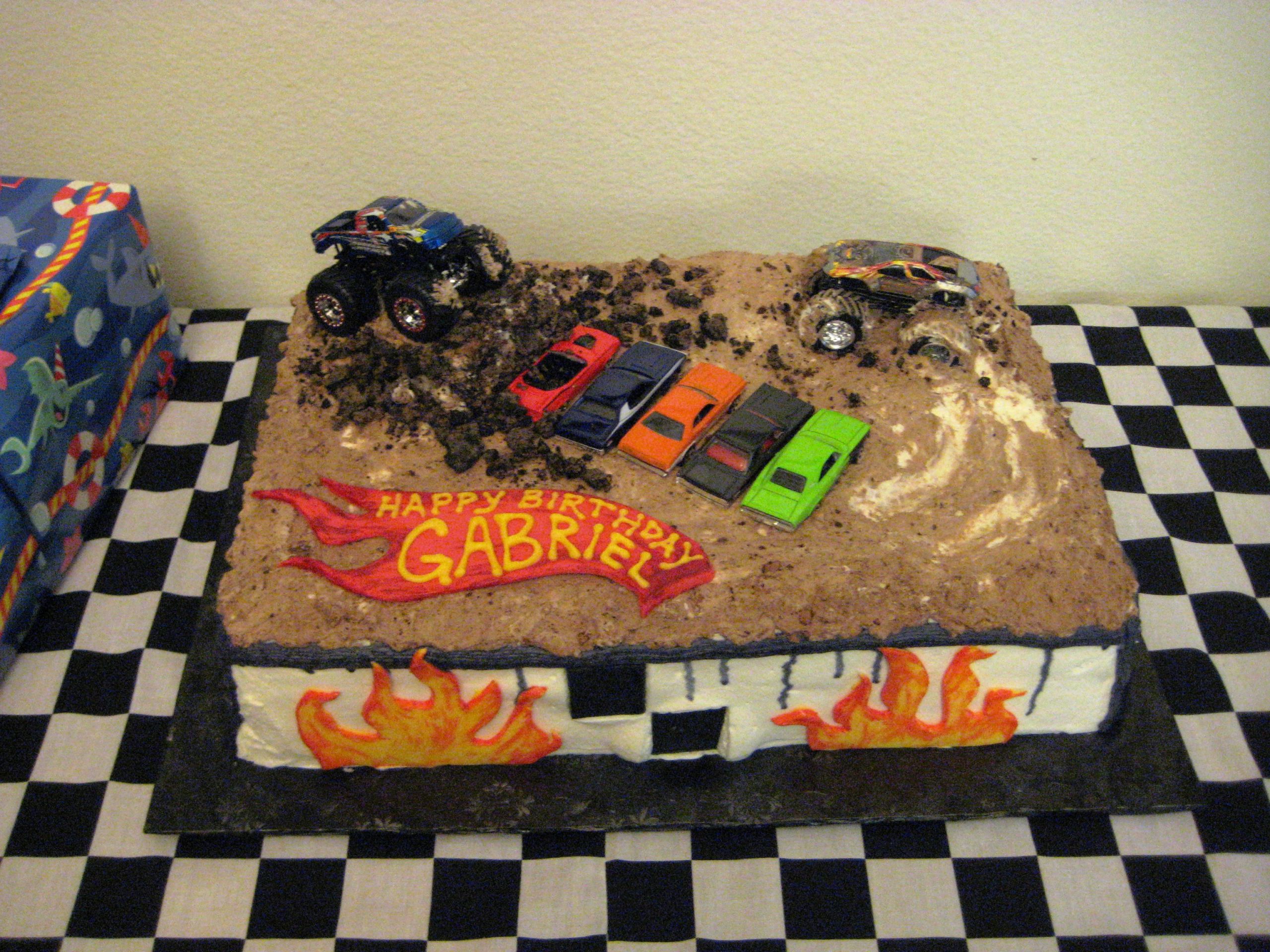 Monster Truck Birthday Cakes
 Real Parties Monster Truck Birthday Party