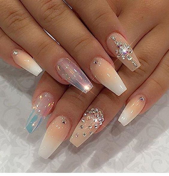 Nail Designs With Jewels
 5 Nail Designs with Rhinestones for a Dazzling Manicure