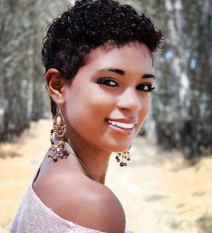Natural Medium Hairstyles
 70 Majestic Short Natural Hairstyles for Black Women