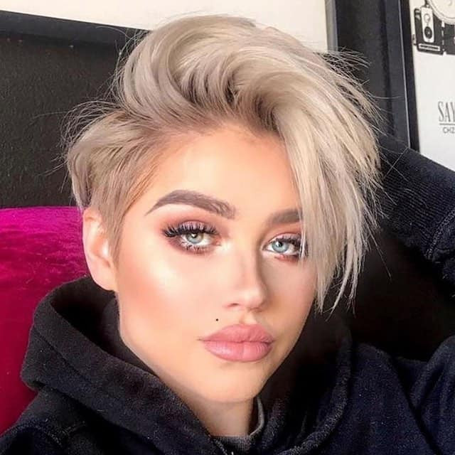 New Hairstyles 2020 Females
 Top 15 most Beautiful and Unique womens short hairstyles
