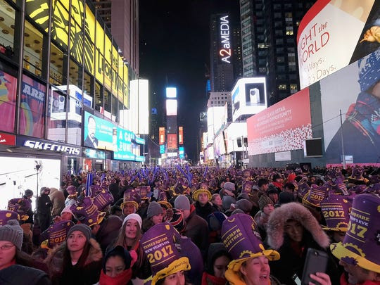 New Year'S Eve Dinner Nyc 2020
 Times Square New Years Eve What to know before you ring