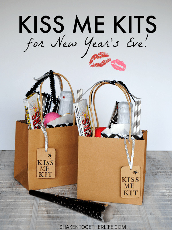 New Years Eve Gift Basket Ideas
 Simply Stylish Easy and Super Chic Last Minute New Years