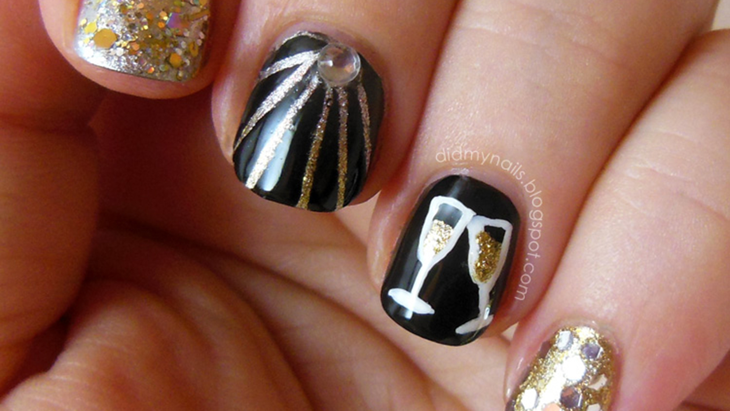 New Years Eve Nail Art
 New Year s Eve nail art ideas as pretty as your party