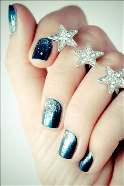 New Years Eve Nail Art
 New Year s Eve nail art ideas as pretty as your party