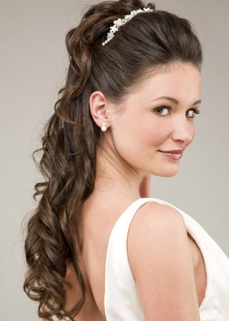 Nice Hairstyle For Prom
 30 Amazing Prom Hairstyles & Ideas