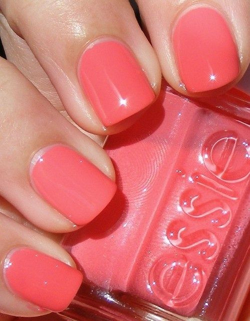 Nice Summer Nail Colors
 Essie nail polish Good Hawaii color Nails
