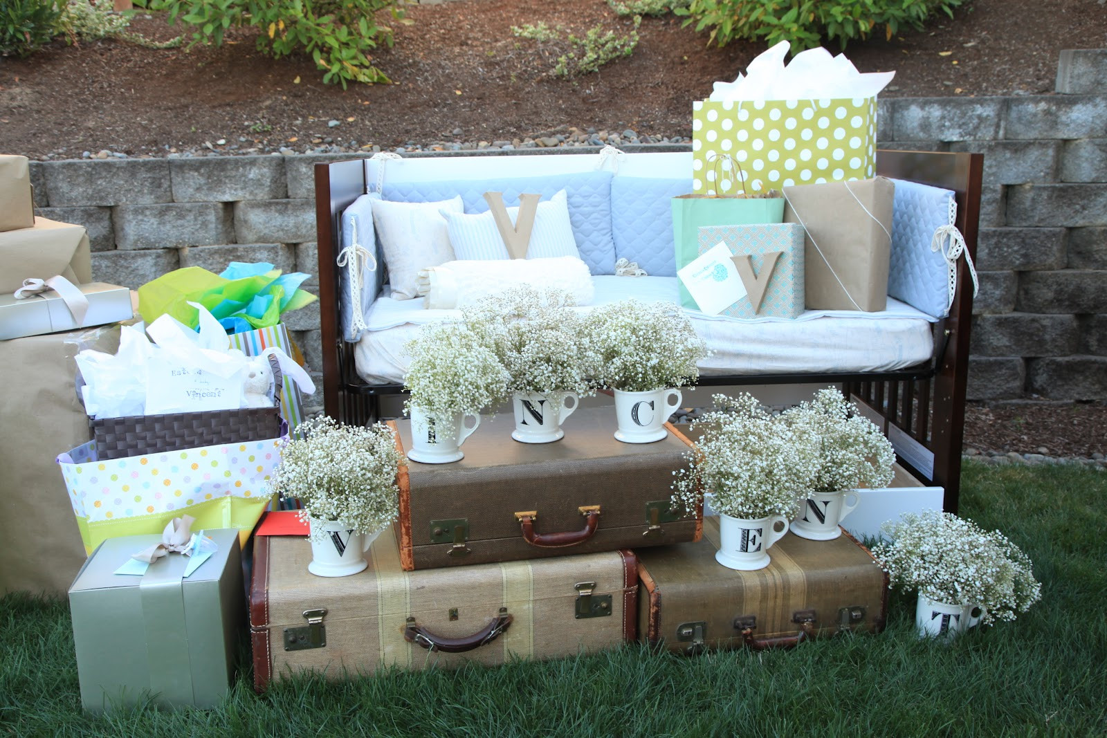 Outdoor Baby Shower Decorating Ideas
 vintage pretty Rustic Outdoor Baby Shower